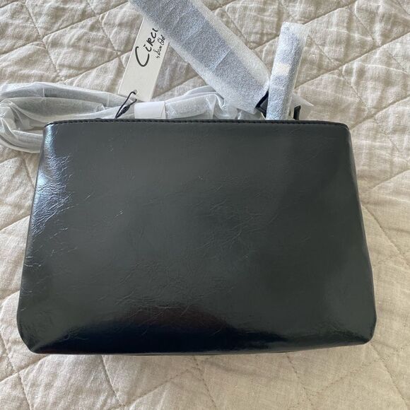 💼NWT Malibu Convertible Wristlet, Circus by Sam Edelman, Versatile, Multi Use - Picture 7 of 12